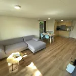 Veluwe Vakanties With Private Barrel Sauna - With Pool Bar And Restaurant Facilities In The Veluwe National Park