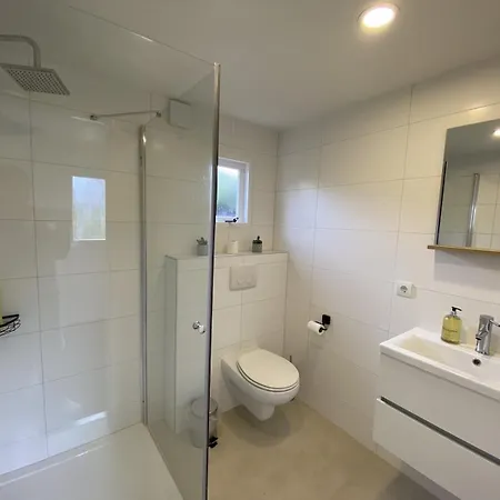 Appartement Veluwe Vakanties With Private Barrel Sauna - With Pool Bar And Restaurant Facilities In The Veluwe National Park *
