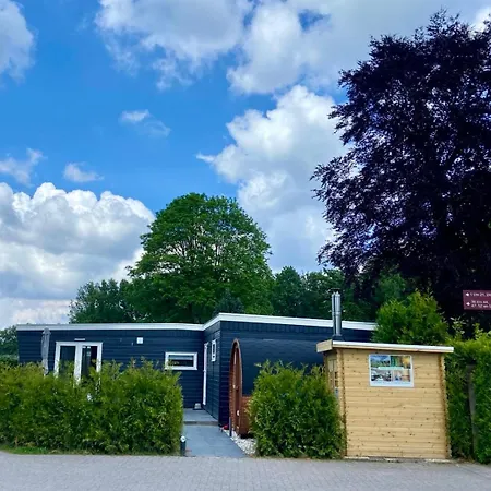 Appartement Veluwe Vakanties With Private Barrel Sauna - With Pool Bar And Restaurant Facilities In The Veluwe National Park