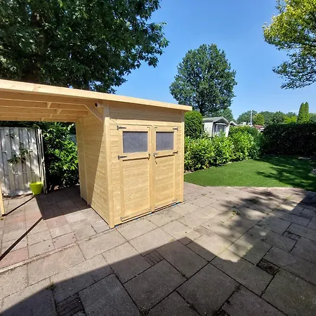 Veluwe Vakanties With Private Barrel Sauna - With Pool Bar And Restaurant Facilities In The Veluwe National Park 公寓 *