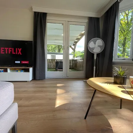 Appartement Veluwe Vakanties With Private Barrel Sauna - With Pool Bar And Restaurant Facilities In The Veluwe National Park *