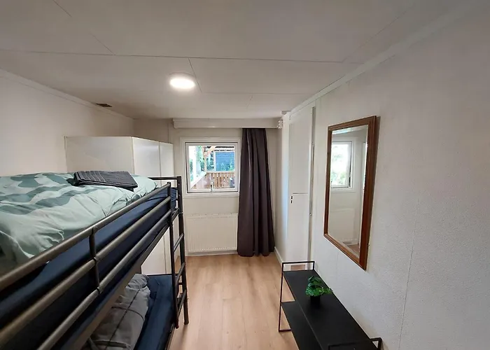 Veluwe Vakanties: Retreat With Private Sauna In National Park * Putten