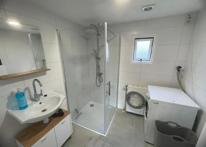 Veluwe Vakanties: Retreat With Private Sauna In National Park *